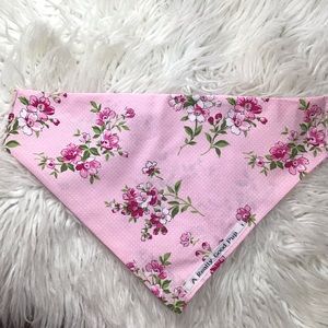🐶 4 for $16 PINK POLKA DOT FLOWERS Dog Bandana 🌸